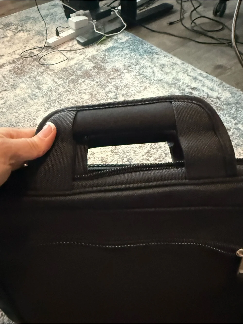 Dell Black Nylon Laptop Briefcase with Front Organizer Pocket